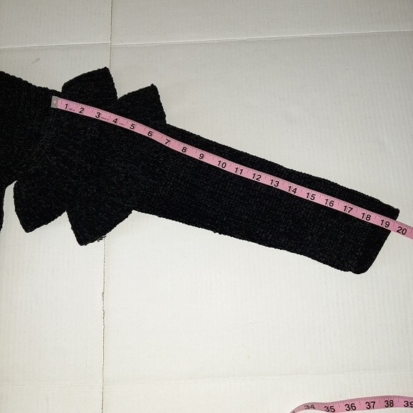 Apt 9 Floral Sweater Black Chenille Ruffles Sleeves Flowers Embroidered Size L - Picture 8 of 13